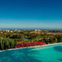 Villa in Spain, Andalucia, 404 sq.m.