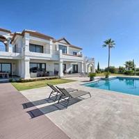 Villa in Spain, Andalucia, 533 sq.m.