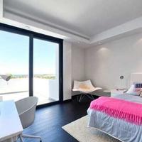 Villa in Spain, Andalucia, 610 sq.m.