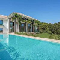 Вилла в Испании, Андалусия, 1800 кв.м.