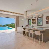 Вилла в Испании, Андалусия, 1800 кв.м.