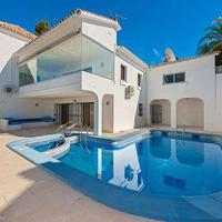 Villa in Spain, Andalucia, 243 sq.m.