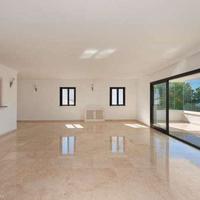 Villa in Spain, Andalucia, 243 sq.m.