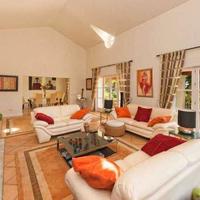 Villa in Spain, Andalucia, 863 sq.m.