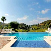 Villa in Spain, Andalucia, 911 sq.m.