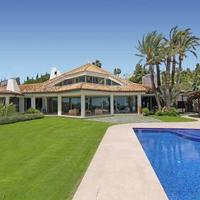 Вилла в Испании, Андалусия, 976 кв.м.