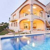 Villa in Spain, Comunitat Valenciana, Alicante, 289 sq.m.