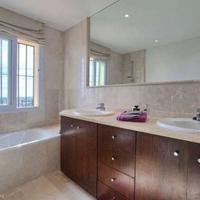 Villa in Spain, Andalucia, 251 sq.m.