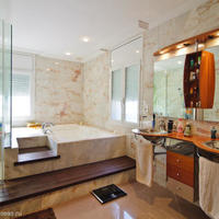 Villa in Spain, Catalunya, Girona, 700 sq.m.