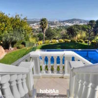 Villa in Spain, Catalunya, Girona, 400 sq.m.