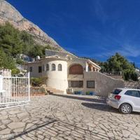 Villa in Spain, Comunitat Valenciana, Alicante, 296 sq.m.