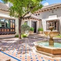 Villa in Spain, Andalucia, 496 sq.m.