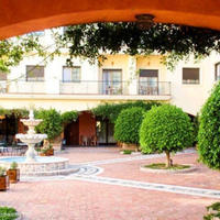 Отель (гостиница) в Испании, Андалусия, 5000 кв.м.