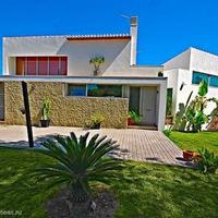 Villa in Spain, Comunitat Valenciana, Alicante, 210 sq.m.