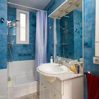 Flat in Spain, Catalunya, Les Corts, 85 sq.m.