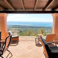 Villa in Spain, Andalucia, 640 sq.m.