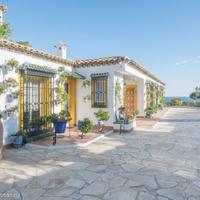 Villa in Spain, Catalunya, Begur, 425 sq.m.