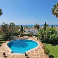 Villa in Spain, Andalucia, 644 sq.m.