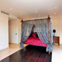 Villa in Spain, Andalucia, 822 sq.m.