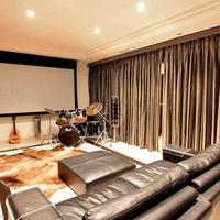 Villa in Spain, Andalucia, 822 sq.m.