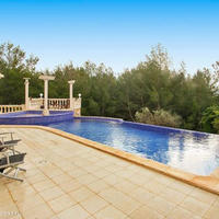 Villa in Spain, Balearic Islands, Palma, 665 sq.m.