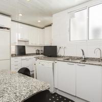 Flat in Spain, Catalunya, Eixample, 132 sq.m.