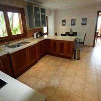 Villa in Spain, Andalucia, 670 sq.m.