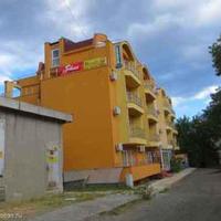 Hotel in the city center, at the first line of the sea / lake in Bulgaria, Burgas Province, Elenite