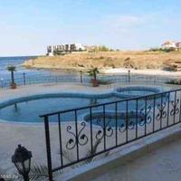 Flat at the first line of the sea / lake in Bulgaria, Burgas Province, Elenite, 72 sq.m.