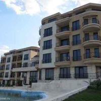 Flat at the first line of the sea / lake in Bulgaria, Burgas Province, Elenite, 72 sq.m.