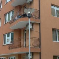 Apartment at the first line of the sea / lake in Bulgaria, Nesebar, 77 sq.m.