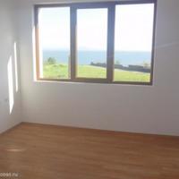 Flat at the first line of the sea / lake in Bulgaria, Gorna Kula, 74 sq.m.