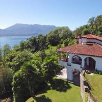 Villa in the city center in Italy, Lombardia, Varese