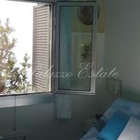 Apartment at the first line of the sea / lake in Italy, San Donnino