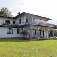 Вилла в Италии, Варезе