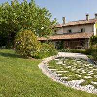 Вилла в пригороде в Италии, Венеция