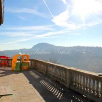 Вилла в Италии, Ломбардия, Варезе