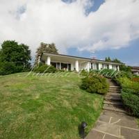 Вилла в Италии, Ломбардия, Варезе