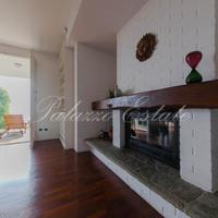 Вилла в Италии, Ломбардия, Варезе