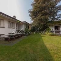 Вилла в Италии, Ломбардия, Варезе