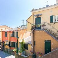 Apartment in the city center in Italy, San Donnino