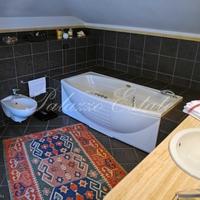 Villa in Italy, Varese, 1300 sq.m.