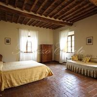 Hotel in Italy, Pisa, 2 sq.m.