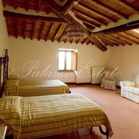 Hotel in Italy, Pisa, 2 sq.m.