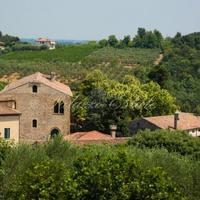 Вилла в пригороде в Италии, Венеция