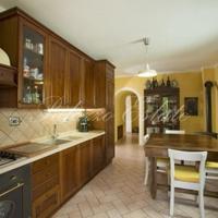 Villa in Italy, Giano dell'Umbria, 321 sq.m.