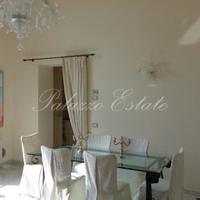 Апартаменты в центре города в Италии, Пиза, 95 кв.м.