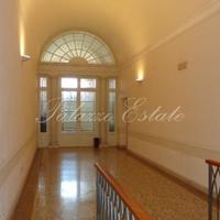 Апартаменты в центре города в Италии, Пиза, 95 кв.м.