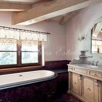 Вилла в Италии, Пиза