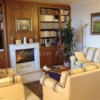 Вилла в Италии, Ломбардия, Варезе